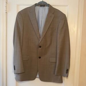Tommy Hilfiger Men's Tan Wool Blazer Size 40R two botton, vented, fully lined